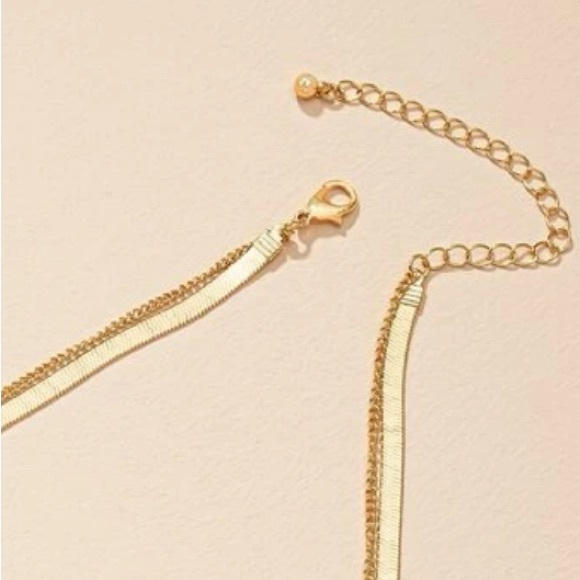 Geometric Charm Layered Necklace - Picture 5 of 6